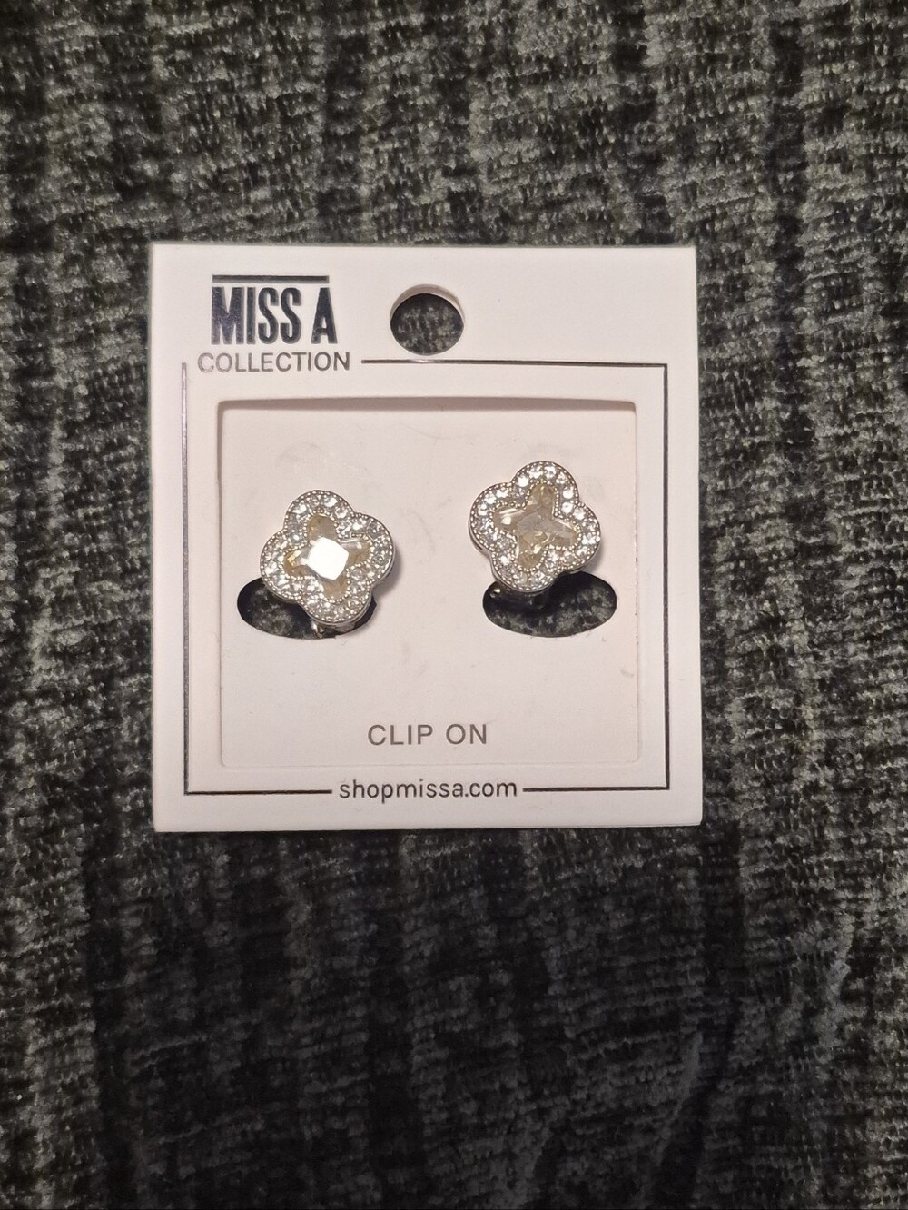 Miss A Sparkling Flower Clip-On Earrings - Silver